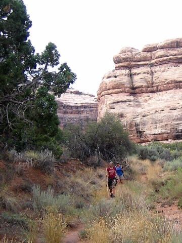 Stormy & Shauna hiking Bullet Canyon