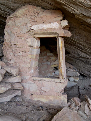 Cold Spring Cave in Butler Wash