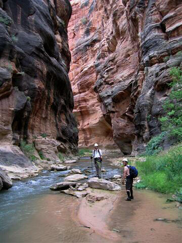 David and Doug hike out Parunuweap.