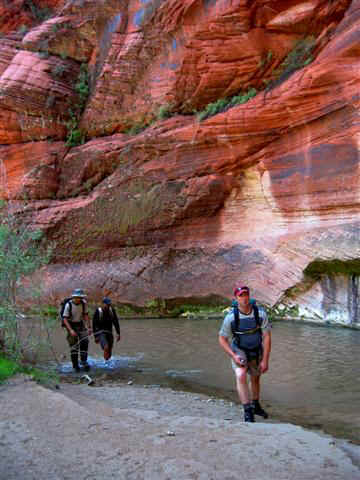 The boys hiking down Parunuweap.